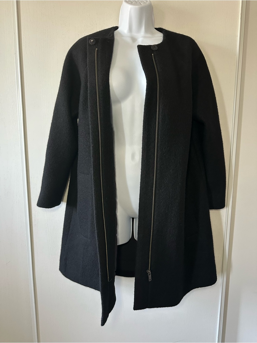 COS Women’s Black 100% Wool Collarless A-Line Hidden Zip Front Coat- Size 2 - Picture 11 of 14
